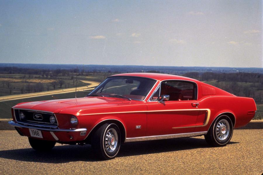  Ford Mustang 1967 года  (фото 18 из 31)